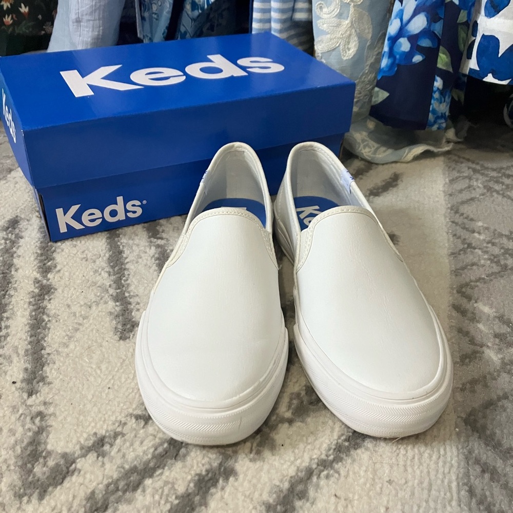 EUC Keds Champion Leather Slip Ons - Picture 4 of 6
